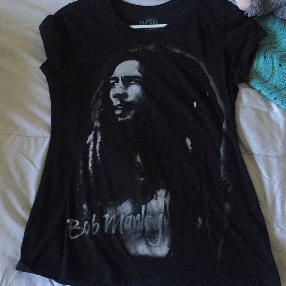 Bob Marley t-shirt